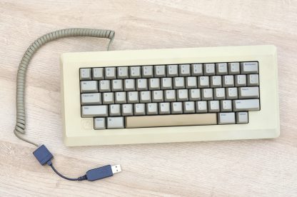 tinkerBOY M0110 Keyboard To USB Converter for the Apple Macintosh 128K/512K/Plus Keyboard with QMK Firmware and VIA support - Image 3